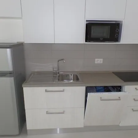 Apartment Airy Featuring Private Terraces Bibione